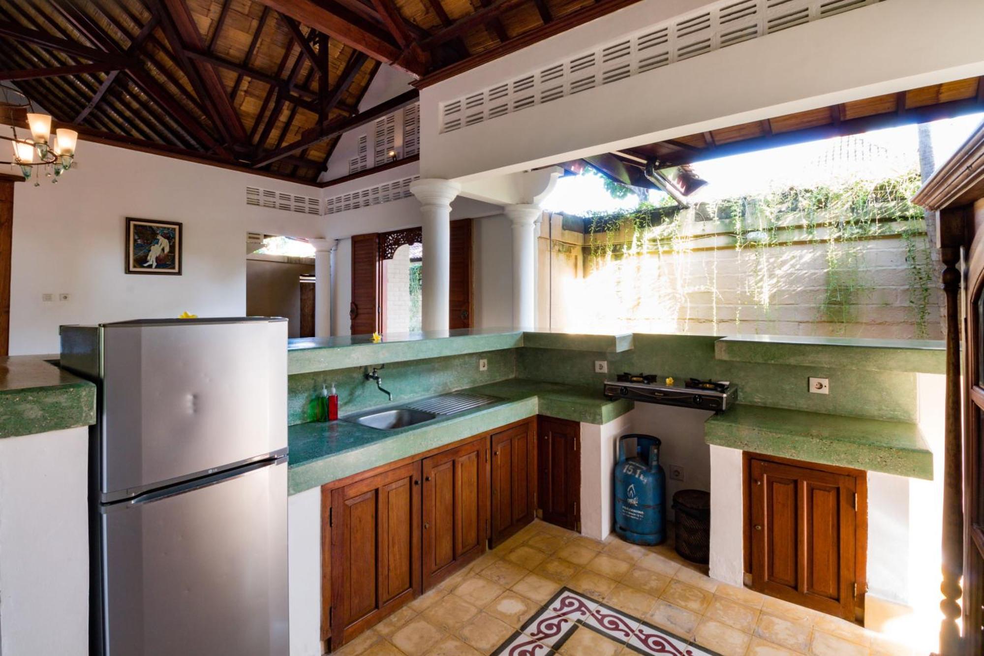 Bali Royal Heritage Villa Семіньяк Екстер'єр фото