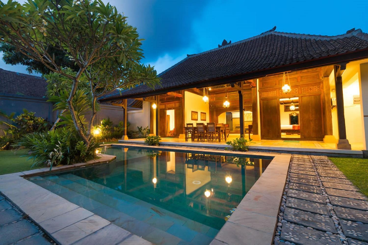 Bali Royal Heritage Villa Семіньяк Екстер'єр фото