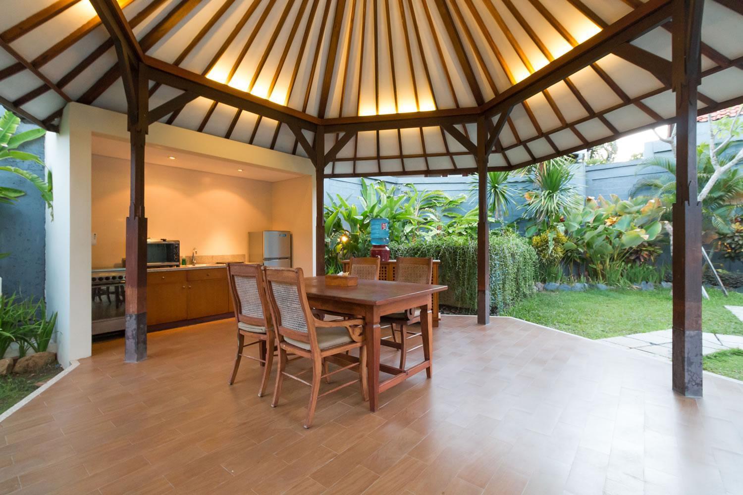 Bali Royal Heritage Villas Семіньяк Екстер'єр фото