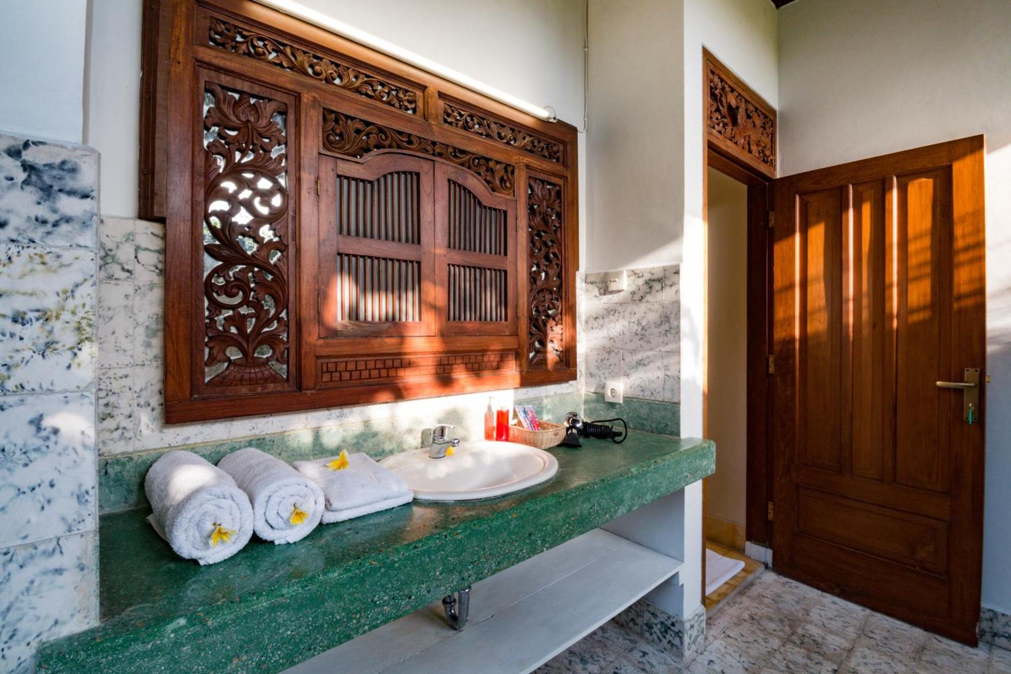 Bali Royal Heritage Villa Семіньяк Екстер'єр фото