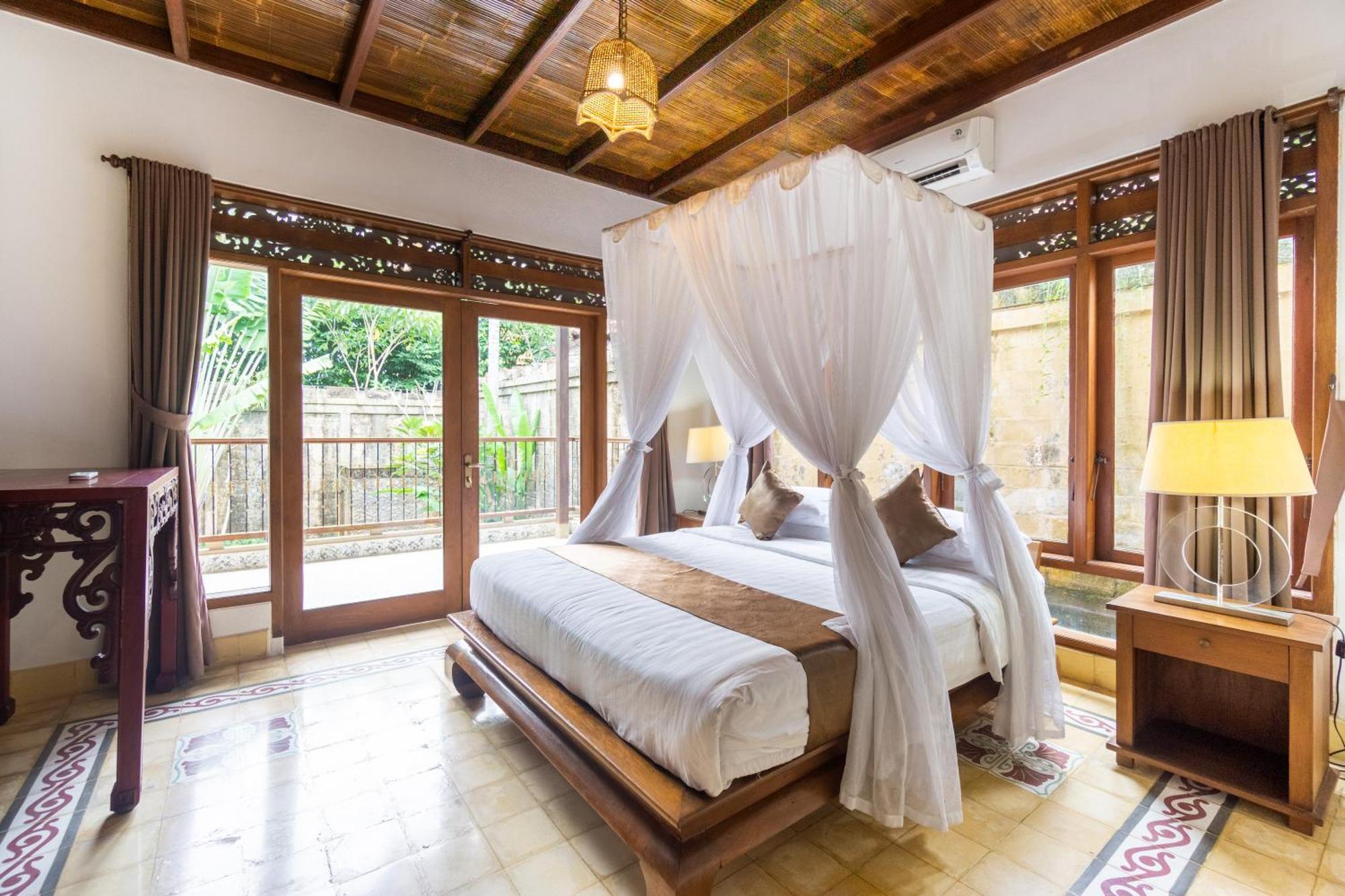 Bali Royal Heritage Villa Семіньяк Екстер'єр фото