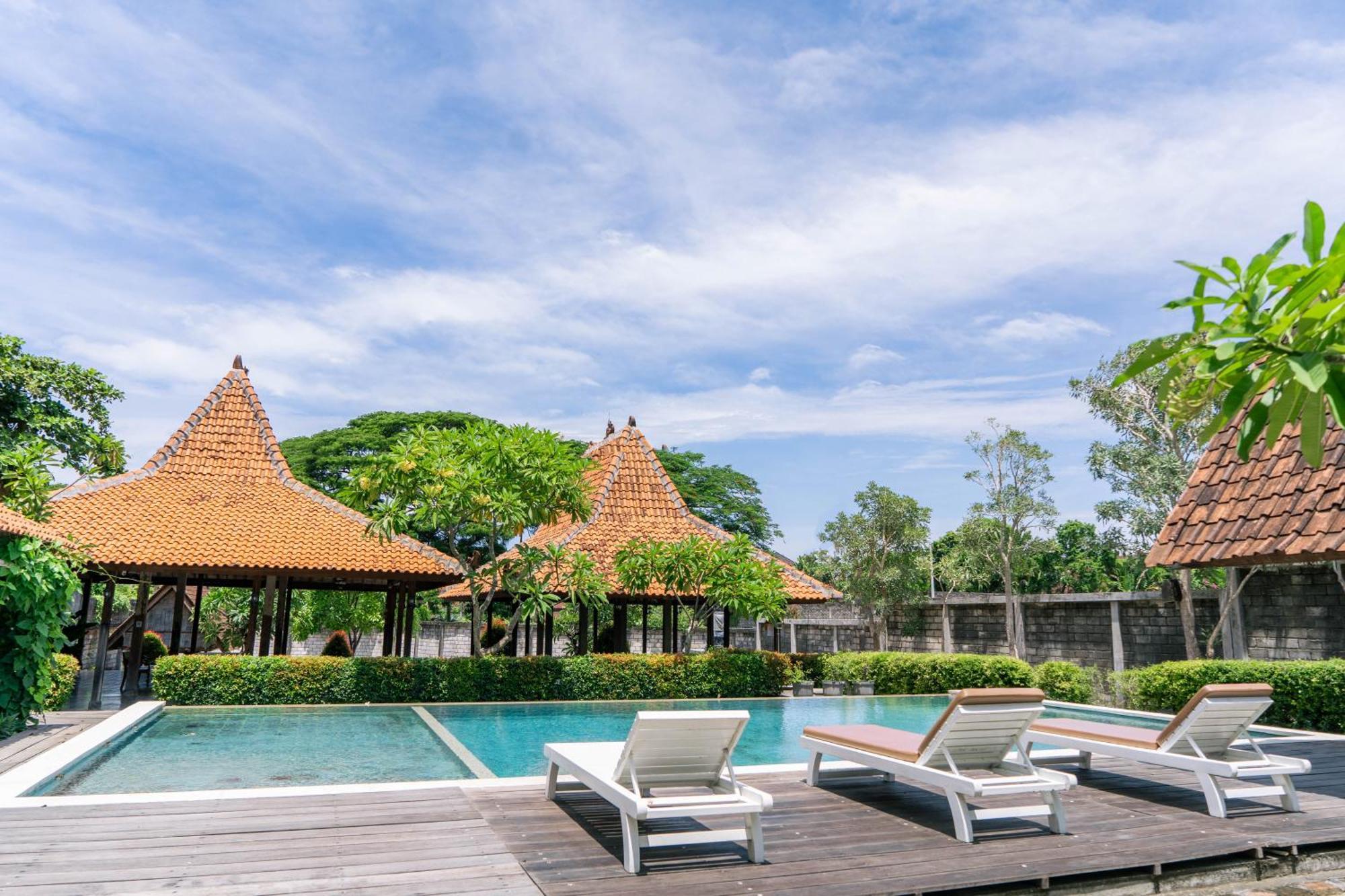 Bali Royal Heritage Villa Семіньяк Екстер'єр фото